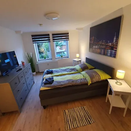 Familienappartments- Fewo's Ahrend Апартаменты *